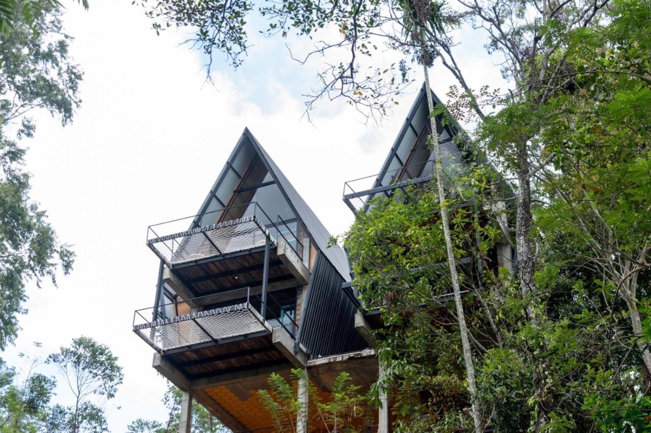 Wild Bee Hostel Элла Экстерьер фото